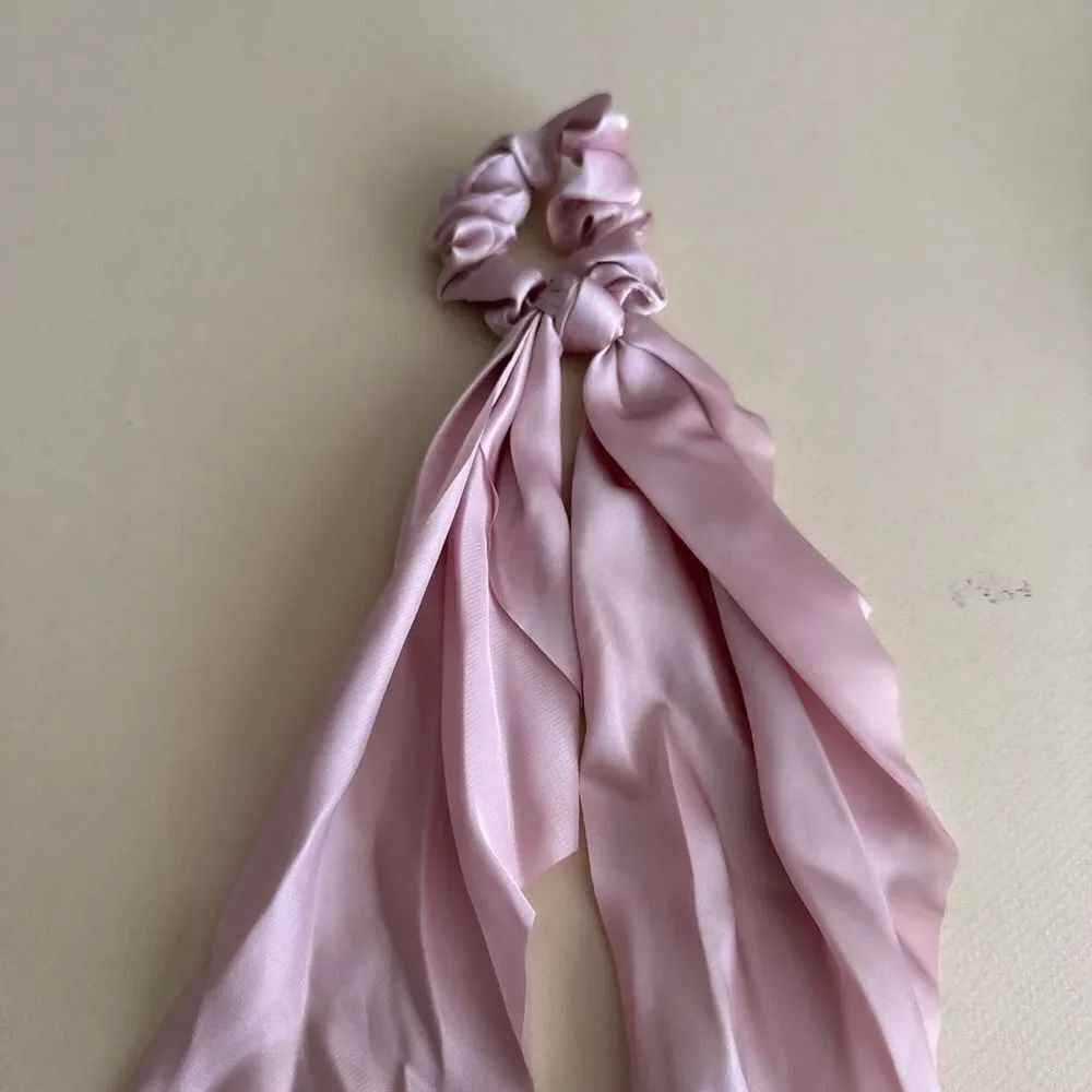 Pink Scarf ScrunchieโHair Tie K61